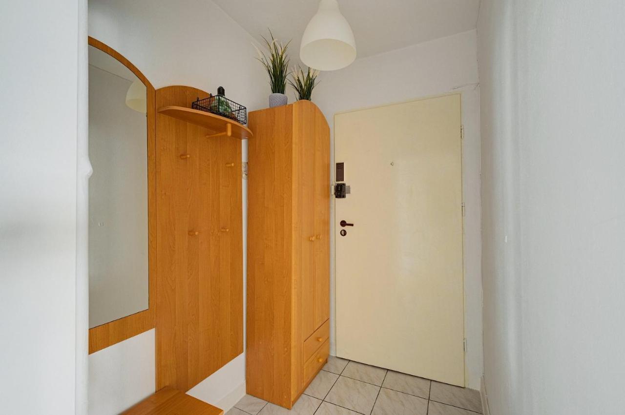2 Bedroom Apt In Heart Of Warsaw Zgoda 9 Tv70 Dış mekan fotoğraf