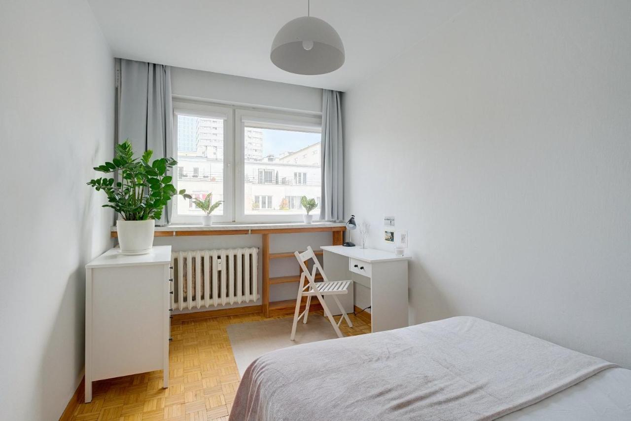 2 Bedroom Apt In Heart Of Warsaw Zgoda 9 Tv70 Dış mekan fotoğraf