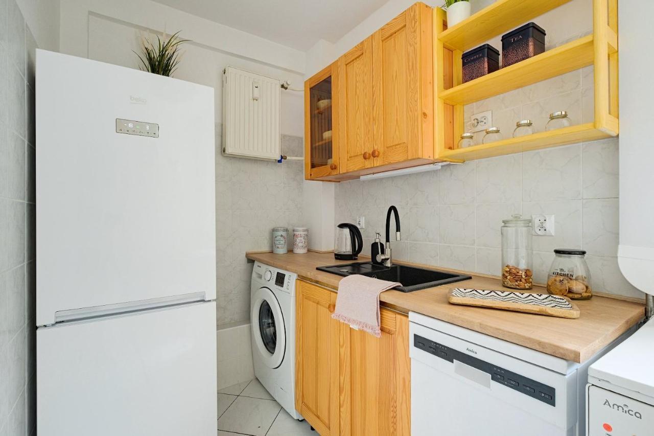 2 Bedroom Apt In Heart Of Warsaw Zgoda 9 Tv70 Dış mekan fotoğraf